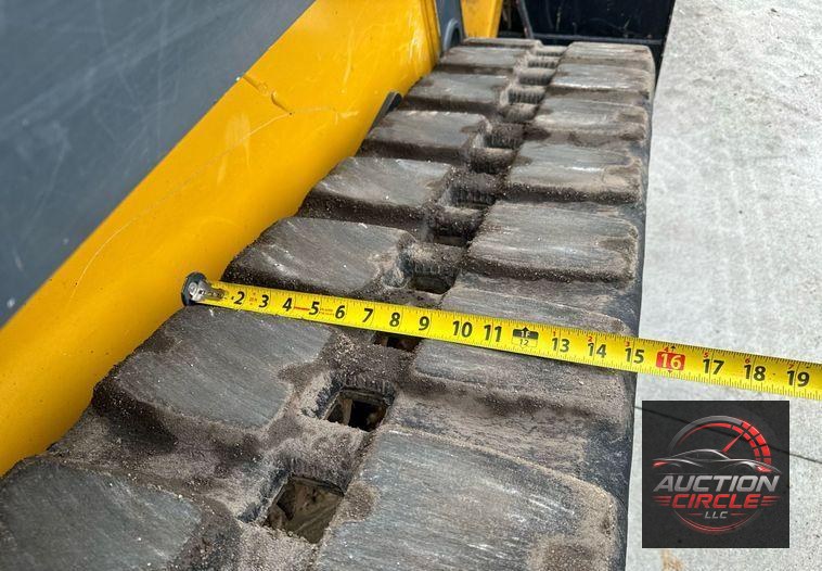 2021 John Deere 325G tracked skid steer loader