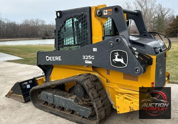 2021 John Deere 325G tracked skid steer loader