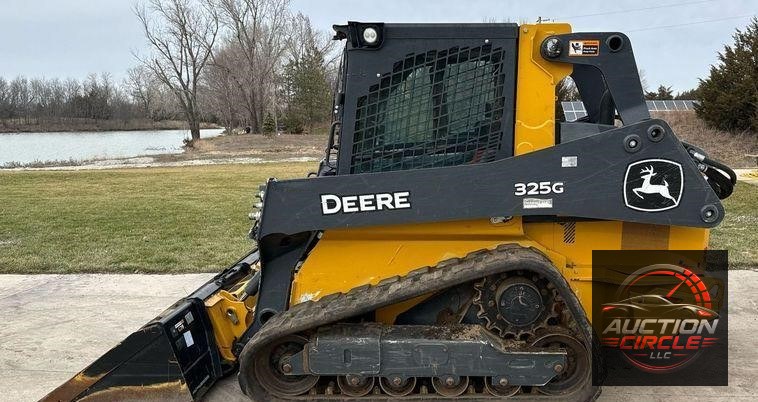 2021 John Deere 325G tracked skid steer loader