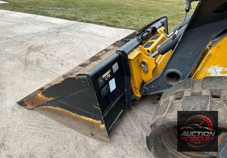 2021 John Deere 325G tracked skid steer loader