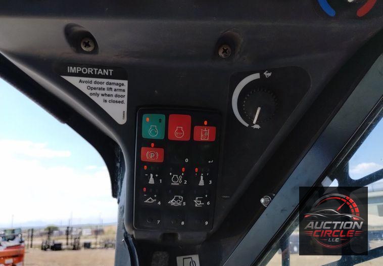 2022 John Deere 333G tracked skid steer loader