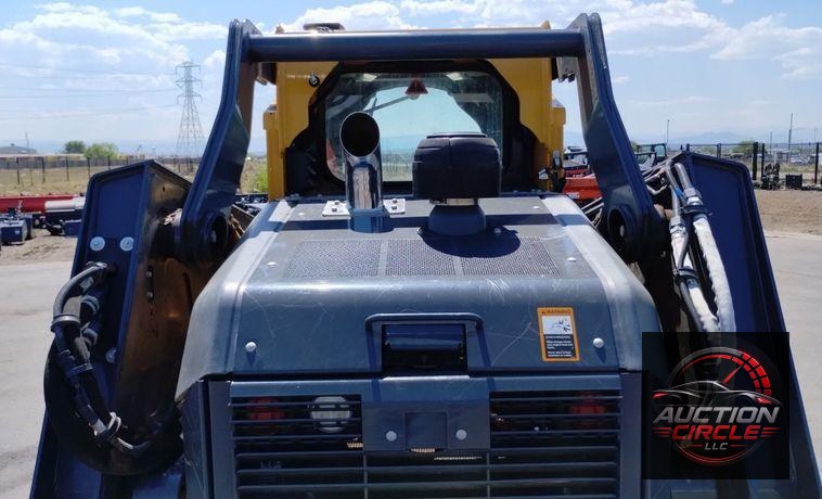 2022 John Deere 333G tracked skid steer loader