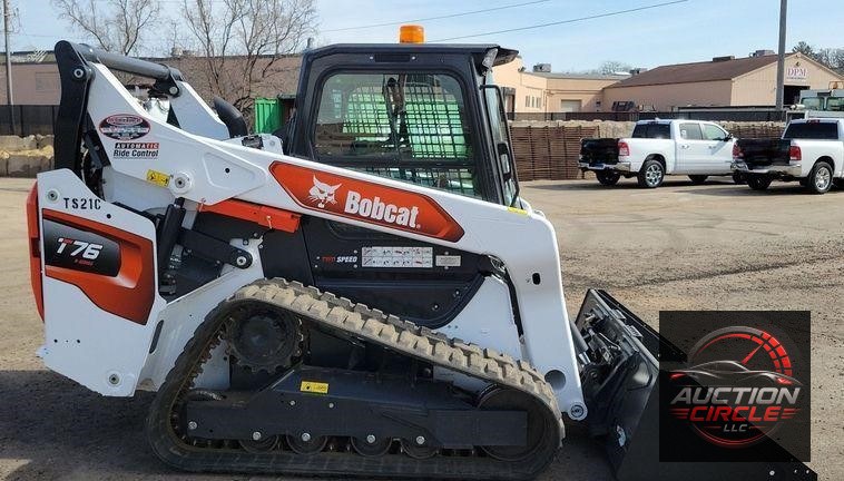 2021 Bobcat T76 skid steer loader