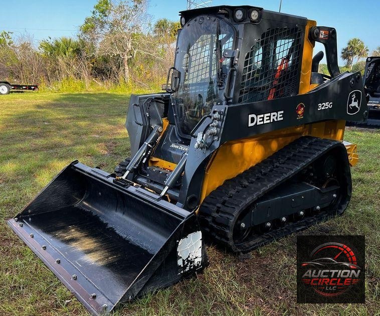2022 John Deere 325G  tracked skid steer loader