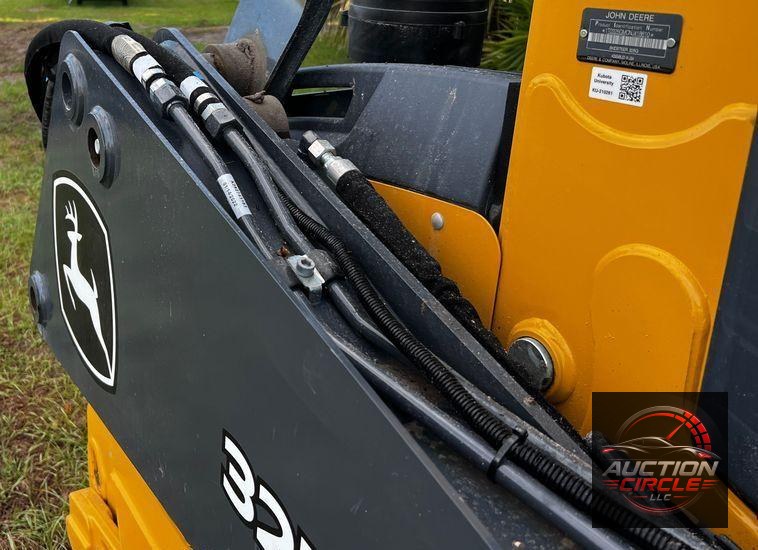 2022 John Deere 325G  tracked skid steer loader