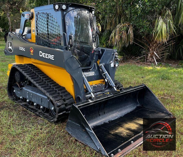 2022 John Deere 325G  tracked skid steer loader
