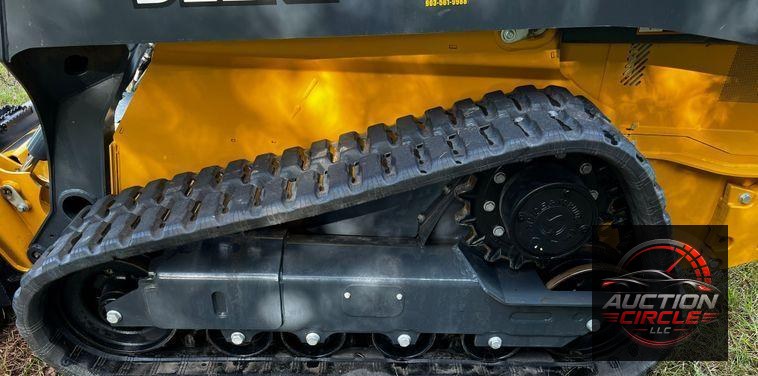 2022 John Deere 325G  tracked skid steer loader