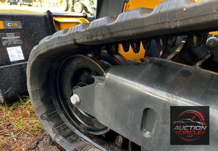 2022 John Deere 325G  tracked skid steer loader