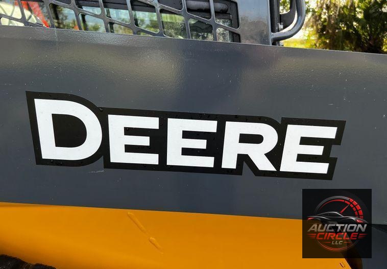 2022 John Deere 325G  tracked skid steer loader