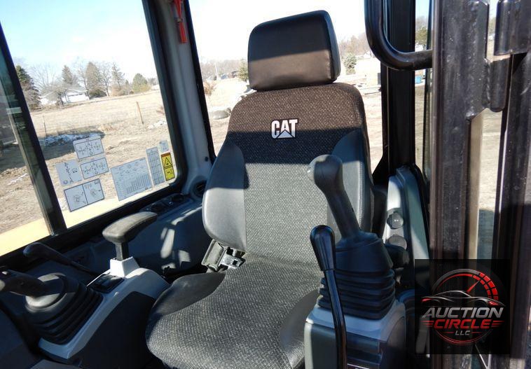 2018 Caterpillar 305E2  mini excavator