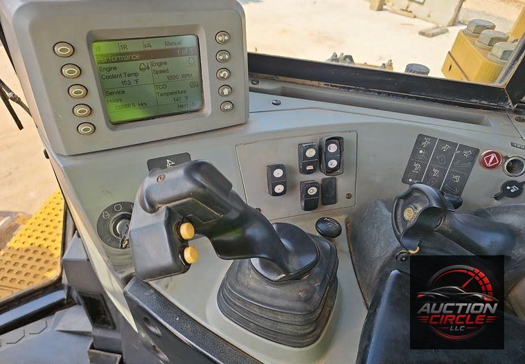 2012 Caterpillar  D8T dozer