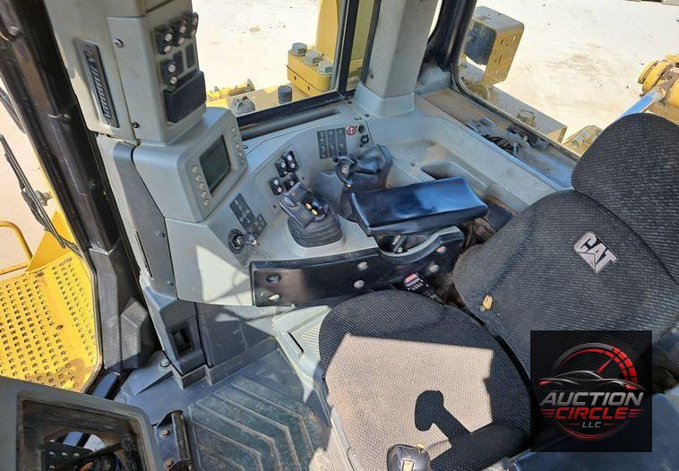 2012 Caterpillar  D8T dozer