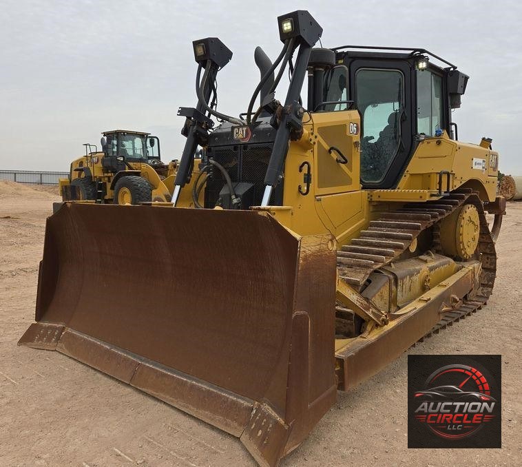 2020 Caterpillar D6 dozer
