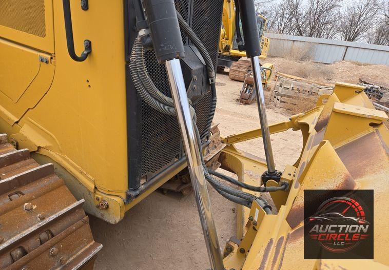2020 Caterpillar D6 dozer