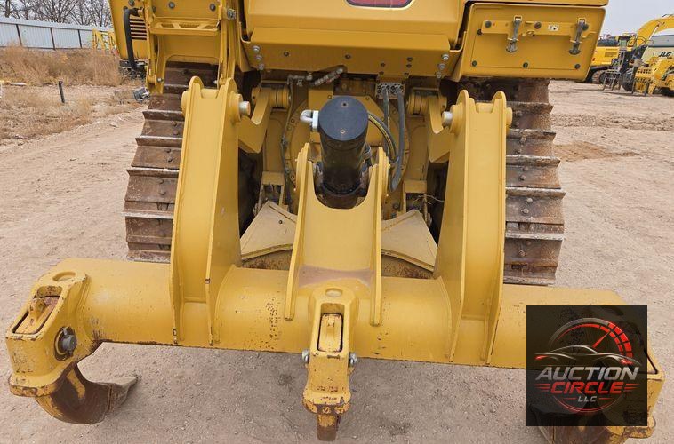 2020 Caterpillar D6 dozer