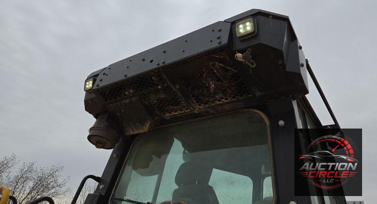2020 Caterpillar D6 dozer
