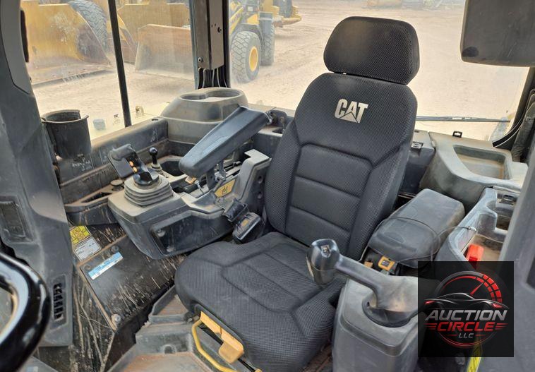 2020 Caterpillar D6 dozer