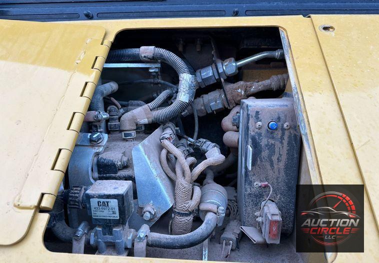 2022 Caterpillar D5 dozer