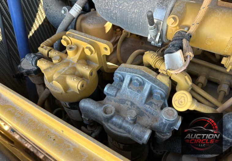 2022 Caterpillar D5 dozer