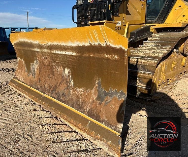 2022 Caterpillar D5 dozer