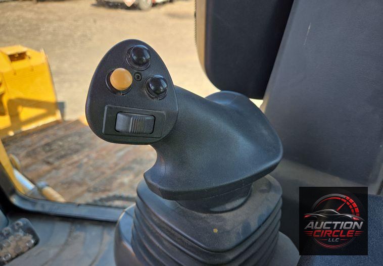 2023 Caterpillar D4 LGP dozer