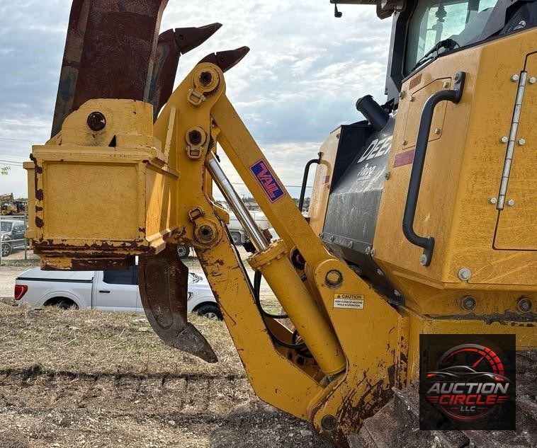 2020 John Deere 850L dozer