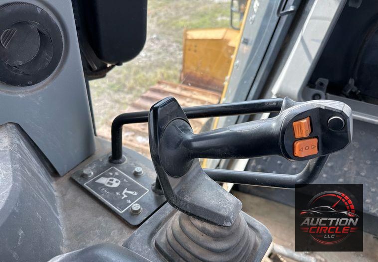 2020 John Deere 850L dozer