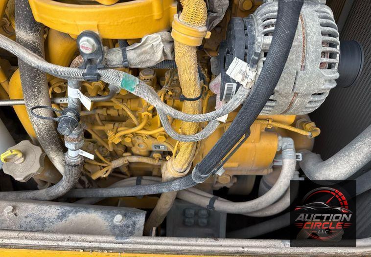2020 John Deere 850L dozer