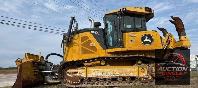 2020 John Deere 850L dozer