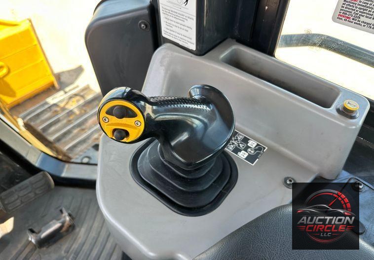 2023 Komatsu  D51EX-24 dozer