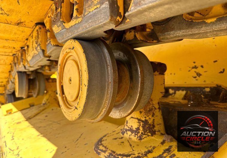 2023 Komatsu  D51EX-24 dozer