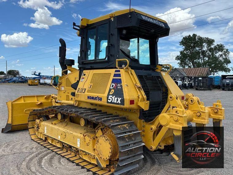 2023 Komatsu  D51EX-24 dozer
