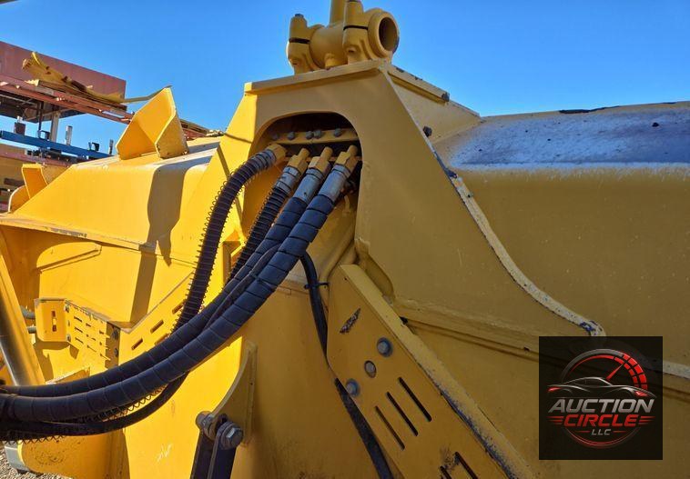 2016 John Deere 1050K dozer