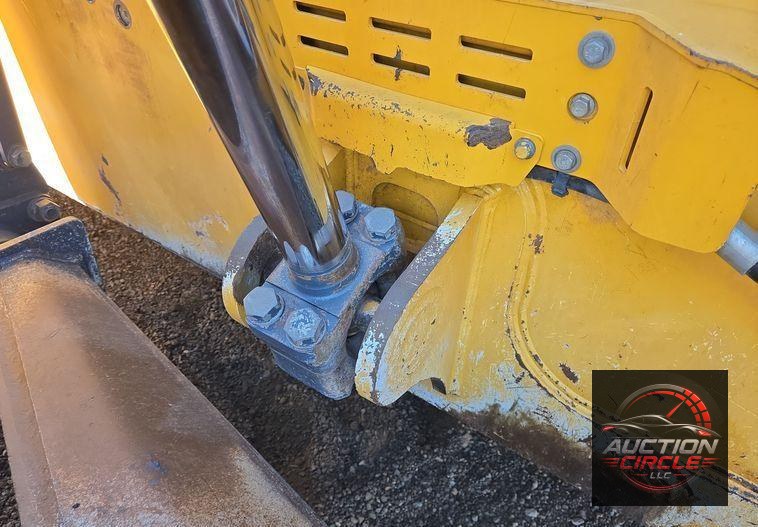 2016 John Deere 1050K dozer