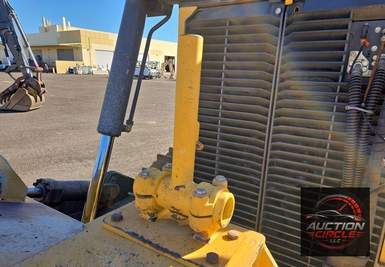 2016 John Deere 1050K dozer