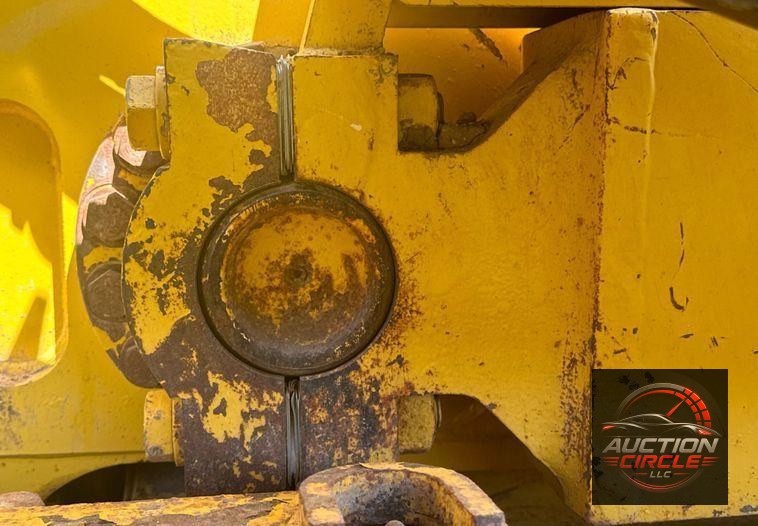 2017 Komatsu D65EX-18 dozer