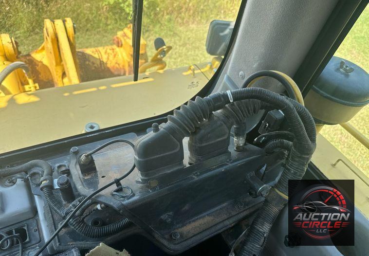 2017 Komatsu D65EX-18 dozer