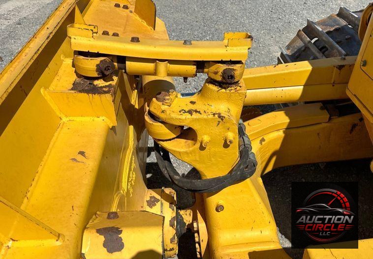 2022 Komatsu  D51EX-24 dozer