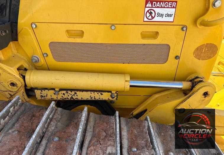 2022 Komatsu  D51EX-24 dozer