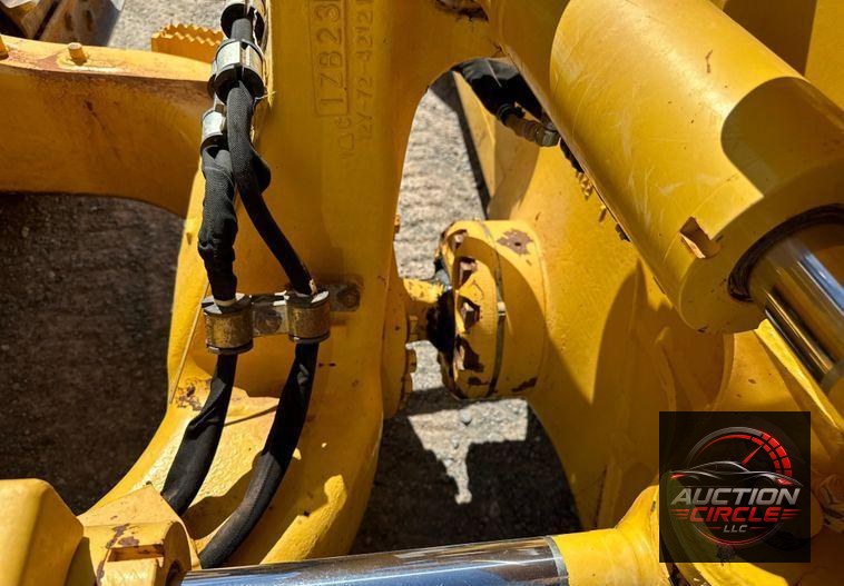 2022 Komatsu  D51EX-24 dozer
