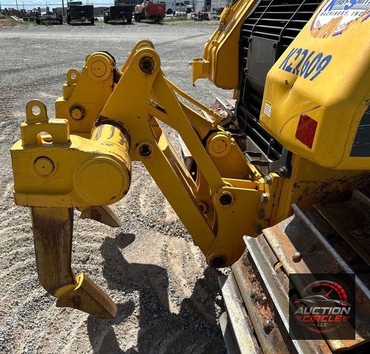 2022 Komatsu  D51EX-24 dozer
