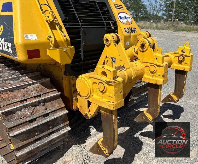 2022 Komatsu  D51EX-24 dozer