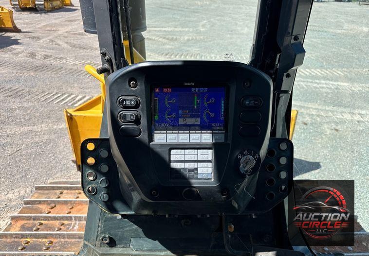 2022 Komatsu  D51EX-24 dozer