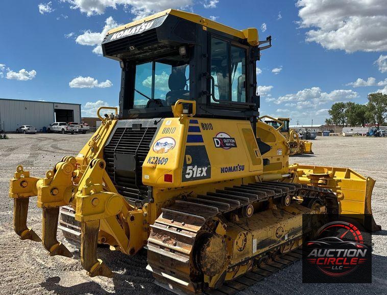 2022 Komatsu  D51EX-24 dozer