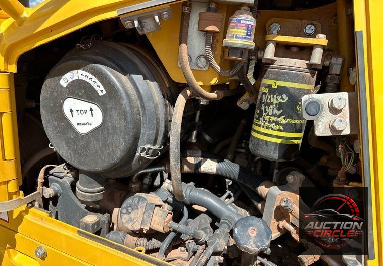 2022 Komatsu  D51EX-24 dozer