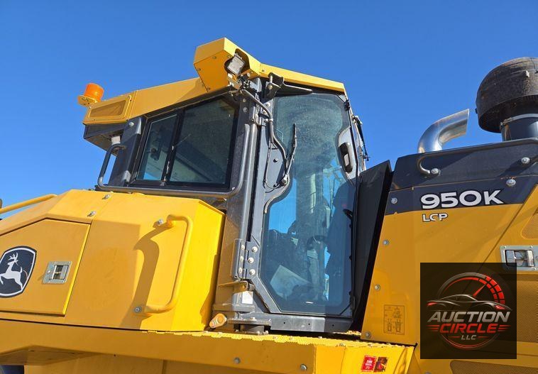 2018 John Deere 950K dozer