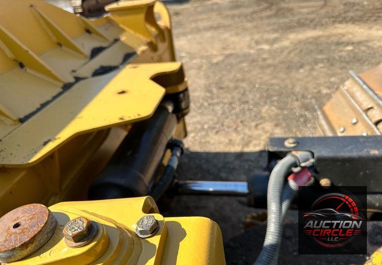 2016 Caterpillar D6K2 LGP dozer