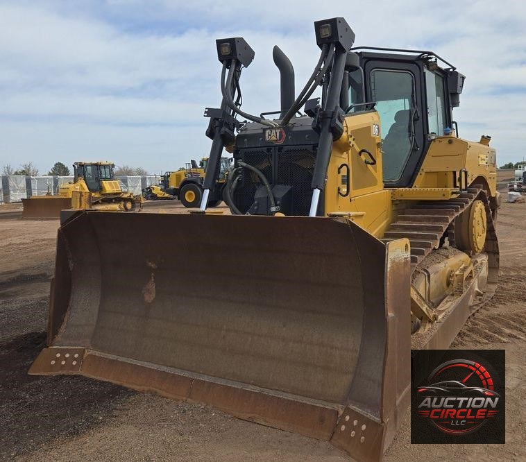 2020 Caterpillar D6 dozer
