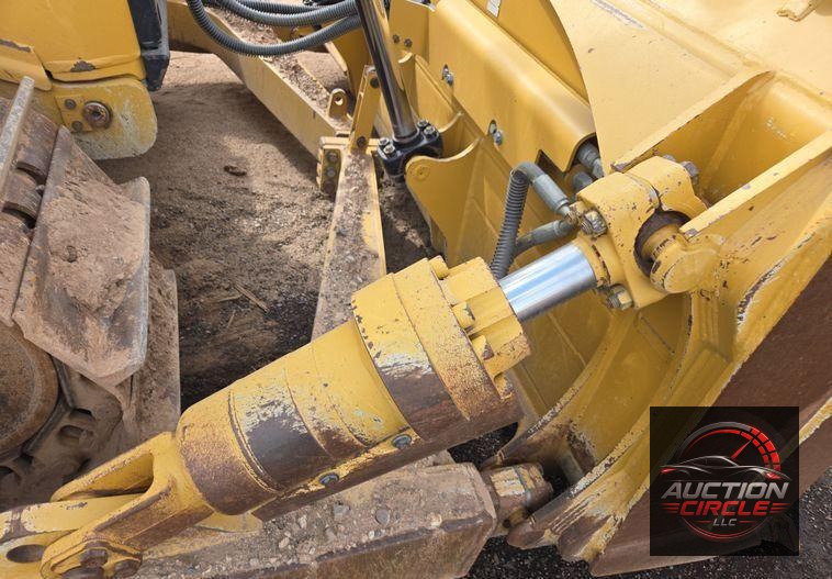 2020 Caterpillar D6 dozer