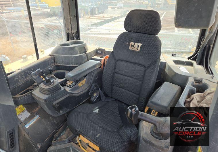 2020 Caterpillar D6 dozer